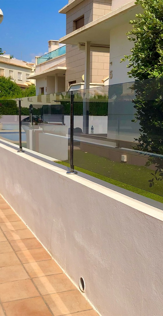 Balaustradas de Cristal y Barandillas en la Costa Blanca 6